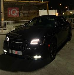 کرایسلەر 300